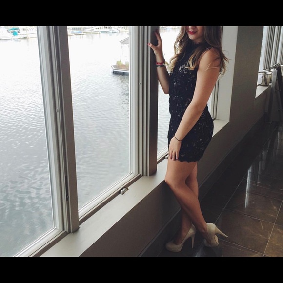 Dress - Picture 2 of 3